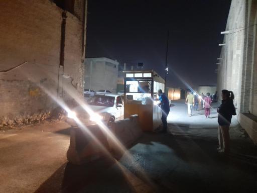 عکس ورودی پارکینگ عمومی وکیل