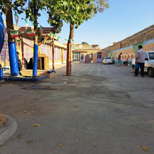 عکس دبستان دخترانه حاج عباس قنادیان