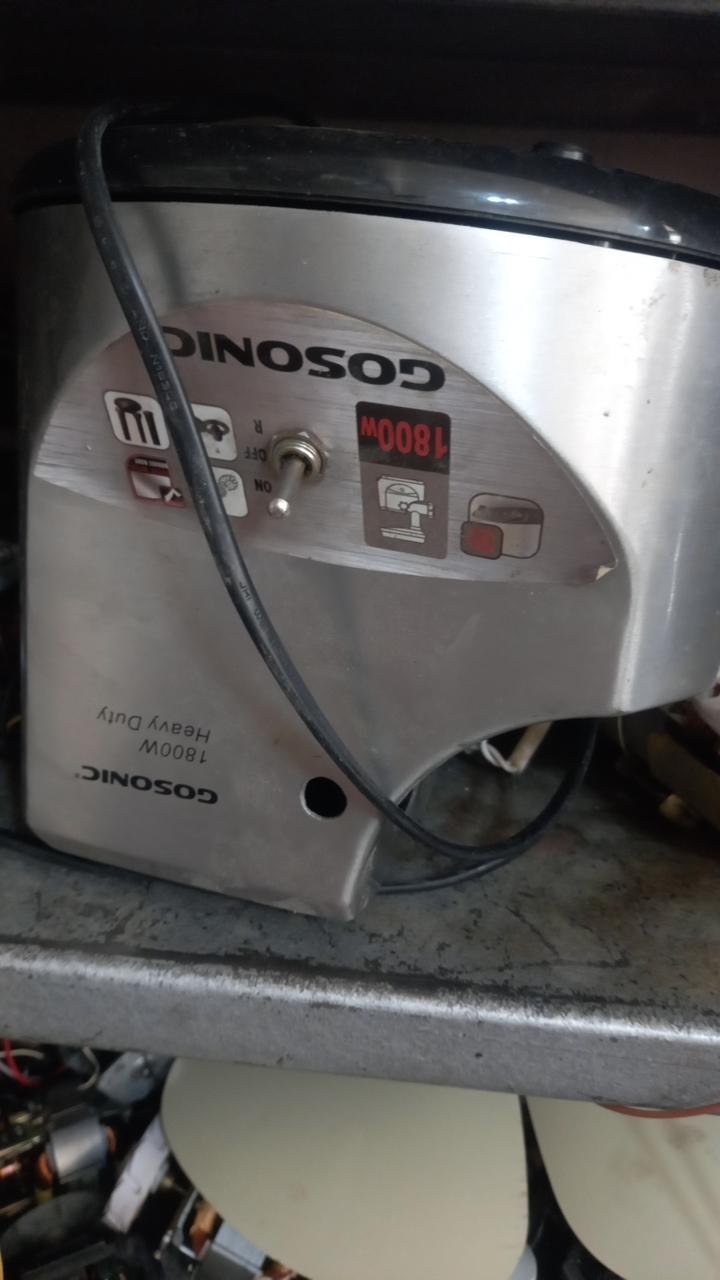 عکس تعمیرات نجاریان