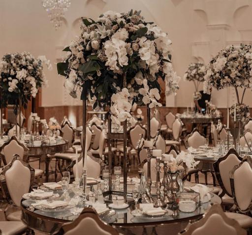 عکس عمارت دایانا