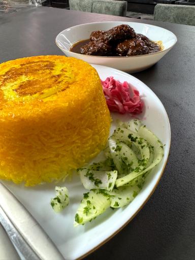 عکس رستوران ارغوان