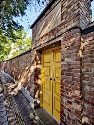 عکس قبرستان سربازان جنگهای جهانی اول و دوم