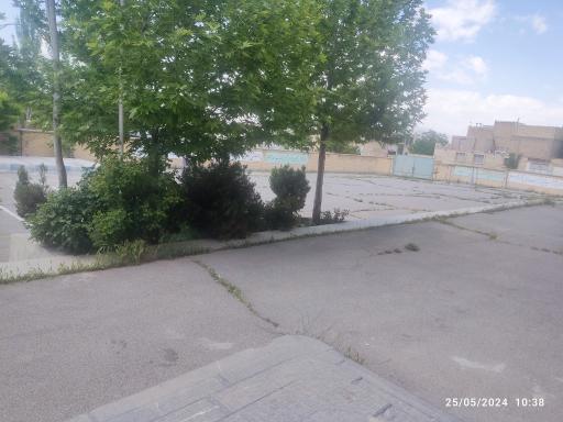 عکس هنرستان شهید چمران