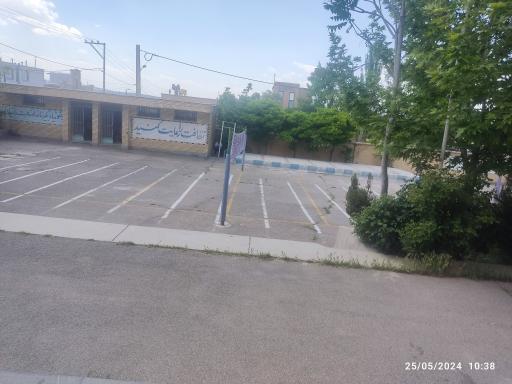 عکس هنرستان شهید چمران