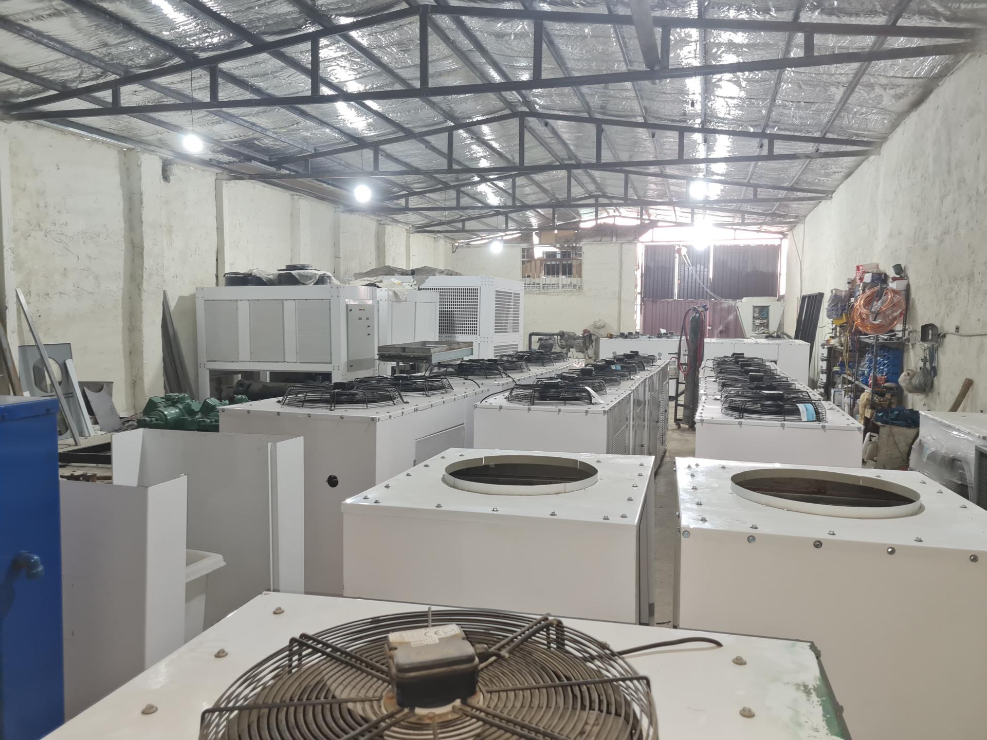 عکس شرکت تهویه سازان مانشت مهندس عزیزی