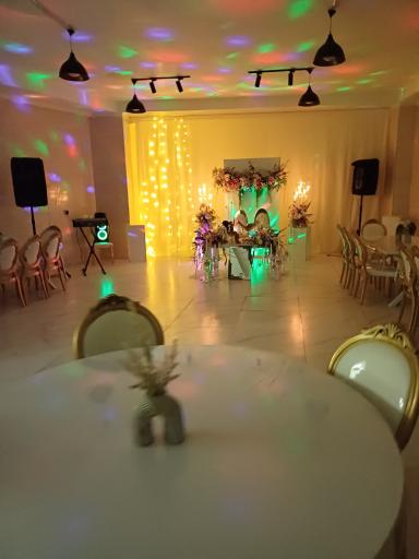 عکس سالن تولد مهرسام 