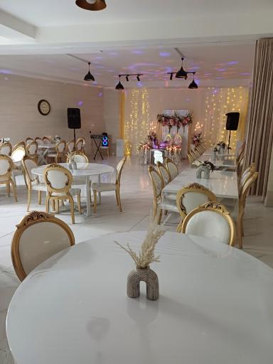 عکس سالن تولد مهرسام 