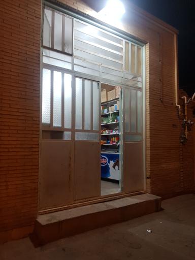 عکس سوپرمارکت و لبنیاتی
