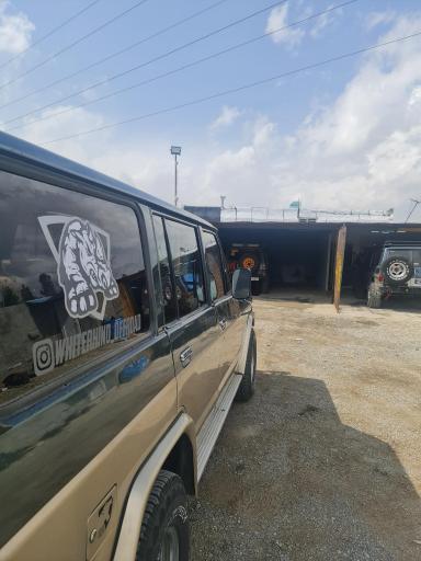 عکس مجموعه خودرویی کرگدن سفید