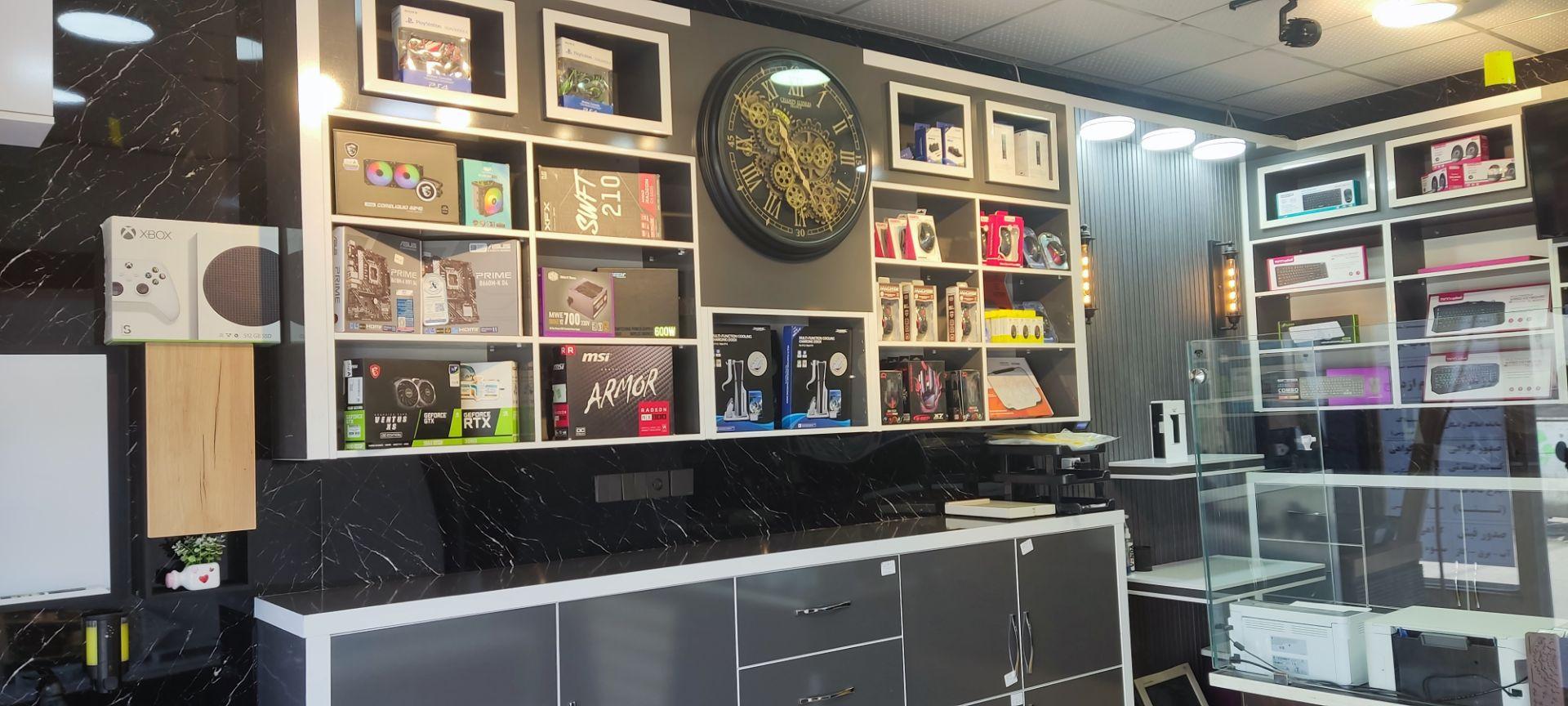 عکس خدمات کامپیوتری پارسیان