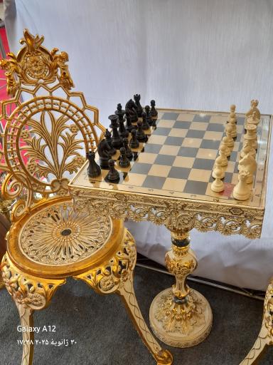 عکس قصر لوستر