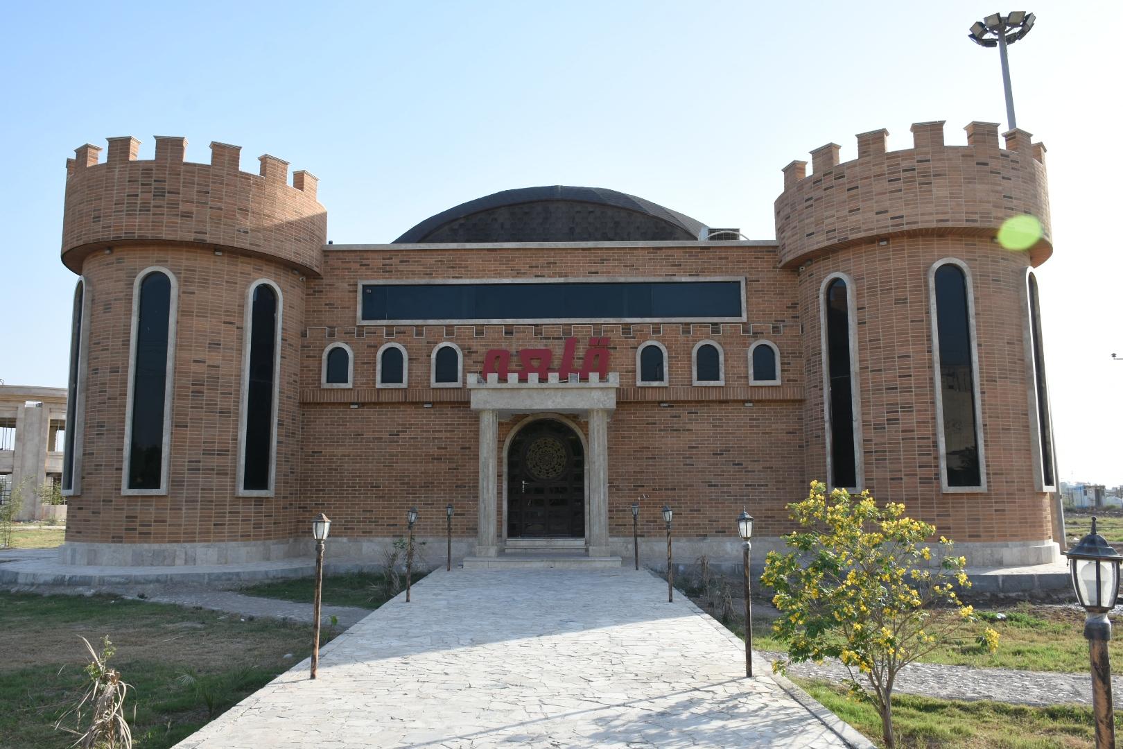 عکس کافه رستوران قلعه