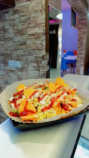 عکس کافه تریا لاوندر