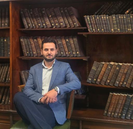 عکس وکیل مهدی گودرزی