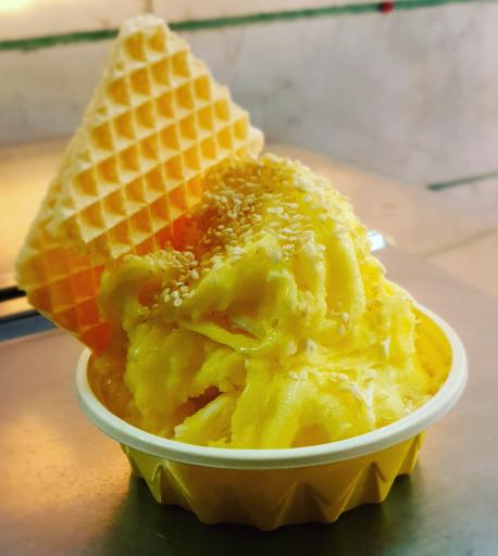 عکس بستنی حاج ولی