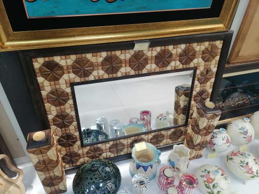 عکس فروشگاه آفرینشهای هنری آستان قدس رضوی 