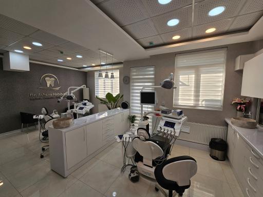 عکس مطب دندانپزشکی دکتر اشکان حبیبیان 