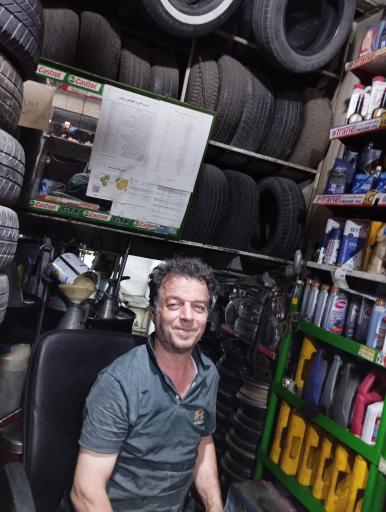 عکس اتوسرویس و لاستیک فروشی خرم