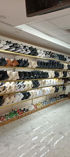 عکس فروشگاه کیف و کفش اردبیل شیک 
