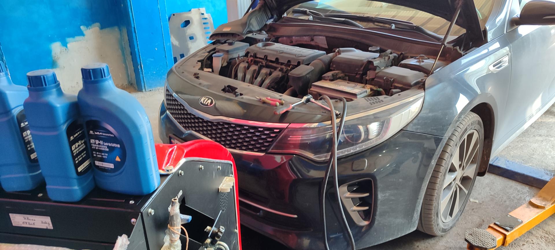 عکس تعمیرگاه هیوندا و کیا و خودروهای وارداتی