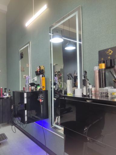 عکس آرایشگاه میثم