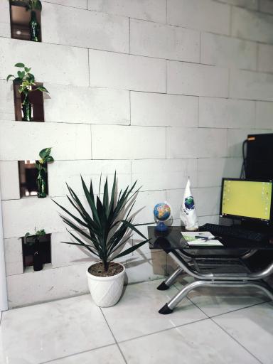 عکس نمایندگی بلوک هبلکس شهرستان لنجان