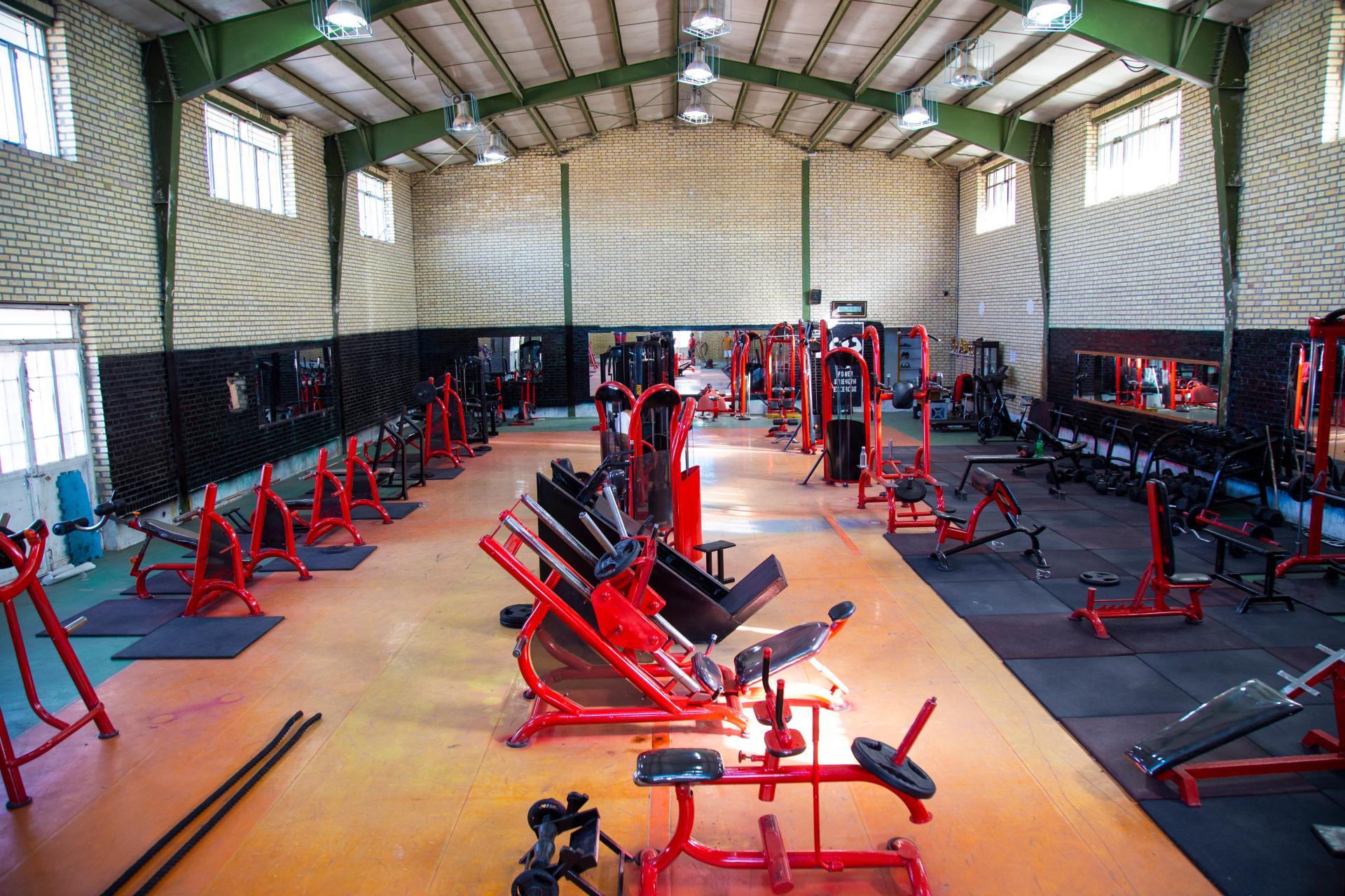 عکس باشگاه بدنسازی آرشام ۱