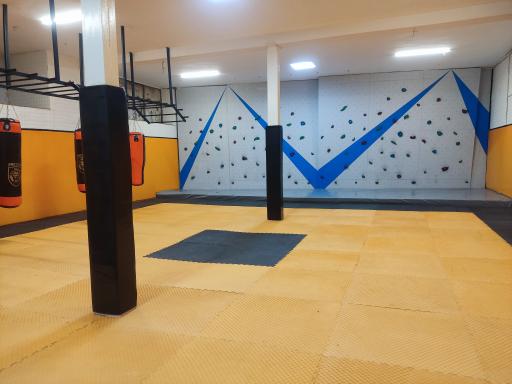 عکس باشگاه دفاع شخصی دفاع نوین