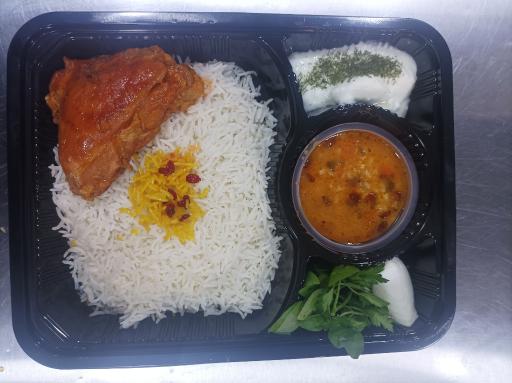 عکس رستوران و غذای بیرون بر الف