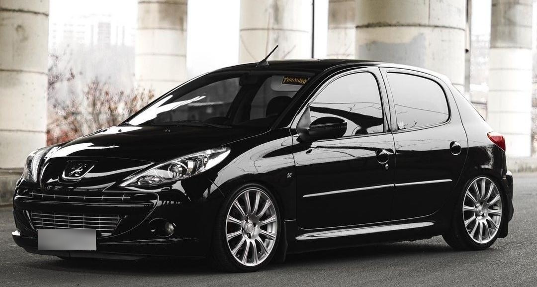 عکس دیتیلینگ خودرو مستر شاین