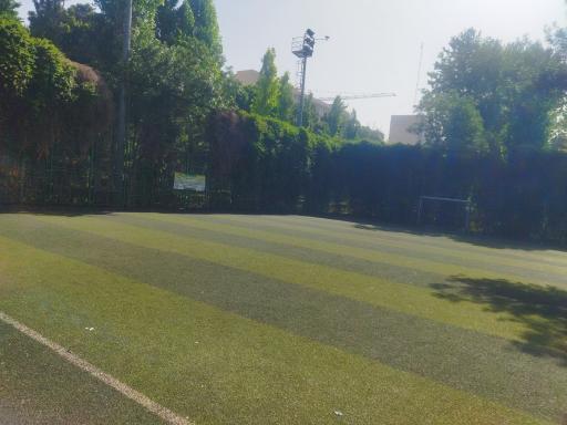 عکس زمین چمن مصنوعی فوتبال بوستان شهر