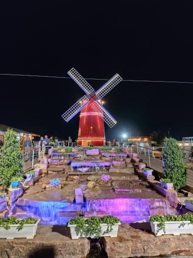 عکس رستوران و فست فوت کروژ