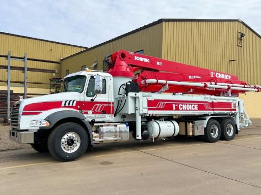 عکس پمپ بتن جمشید جوزی