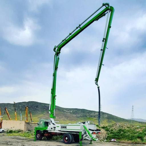 عکس پمپ بتن جمشید جوزی