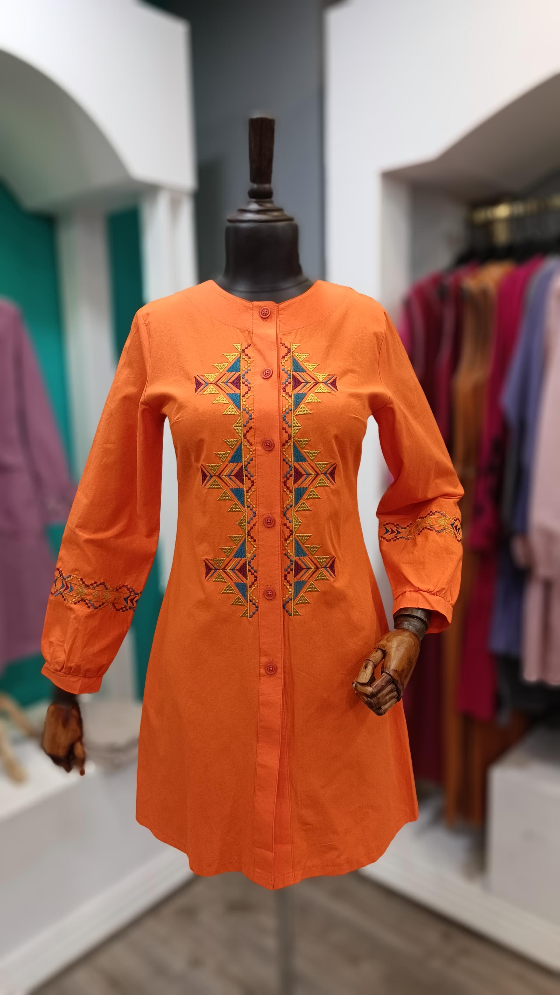 عکس گالری جامک ( نمایندگی پوشاک الیاف طبیعی)