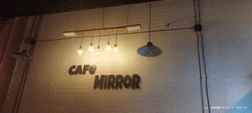 عکس کافه میرور