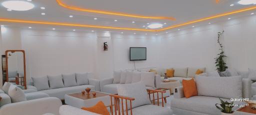 عکس تولیدی وتعمیرات مبلمان وحید 
