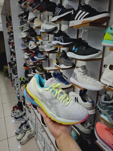 عکس تانا آدرین