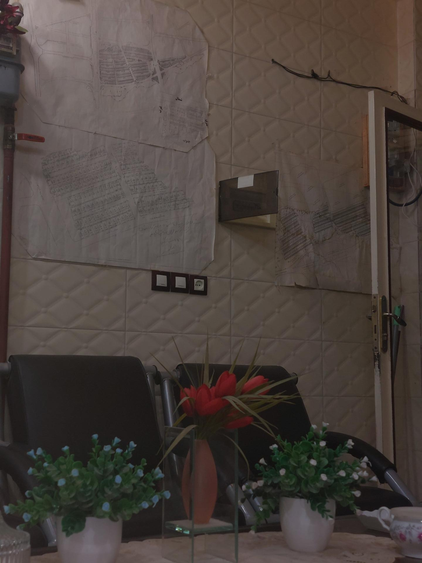 عکس مشاور املاک عباسی