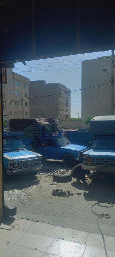 عکس تعمیرگاه نیسان محمد