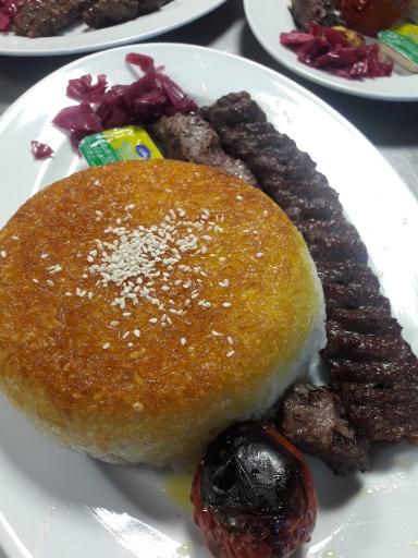 عکس رستوران و فست فود صادق خان 