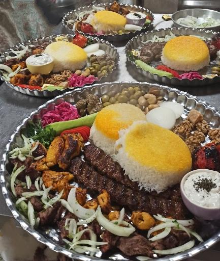 عکس رستوران و فست فود صادق خان 