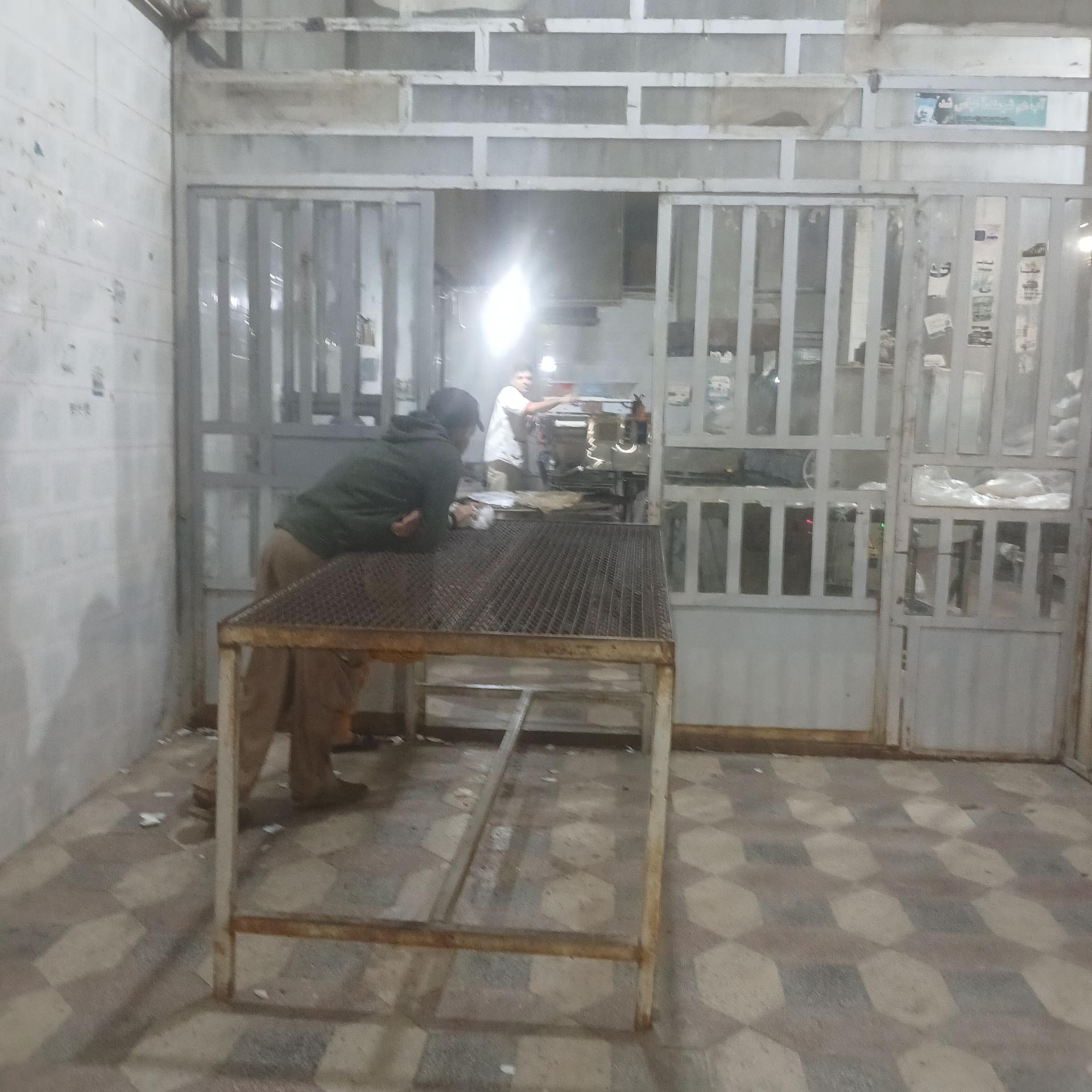 عکس نانوایی میدان