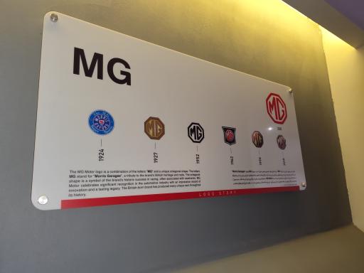 عکس گنجینه خودروهای کلاسیک