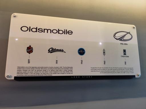 عکس گنجینه خودروهای کلاسیک