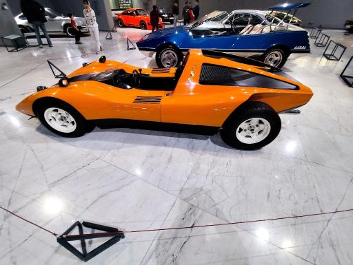 عکس گنجینه خودروهای کلاسیک