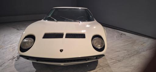 عکس گنجینه خودروهای کلاسیک