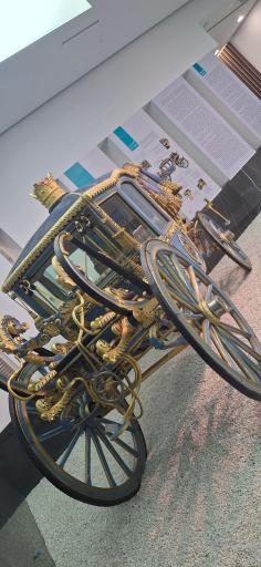 عکس گنجینه خودروهای کلاسیک