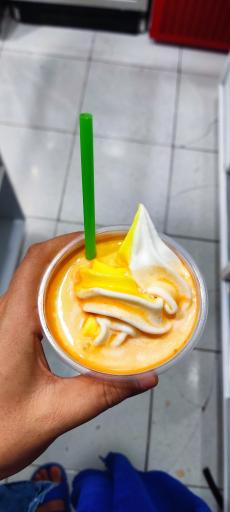 کافه بستنی مهین