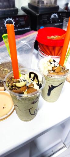 عکس کافه بستنی مهین